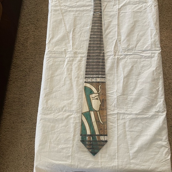 2-New Vintage 1980’s Claude Montana Egyptian Print Ties 100% Silk Made in Italy - Picture 4 of 6